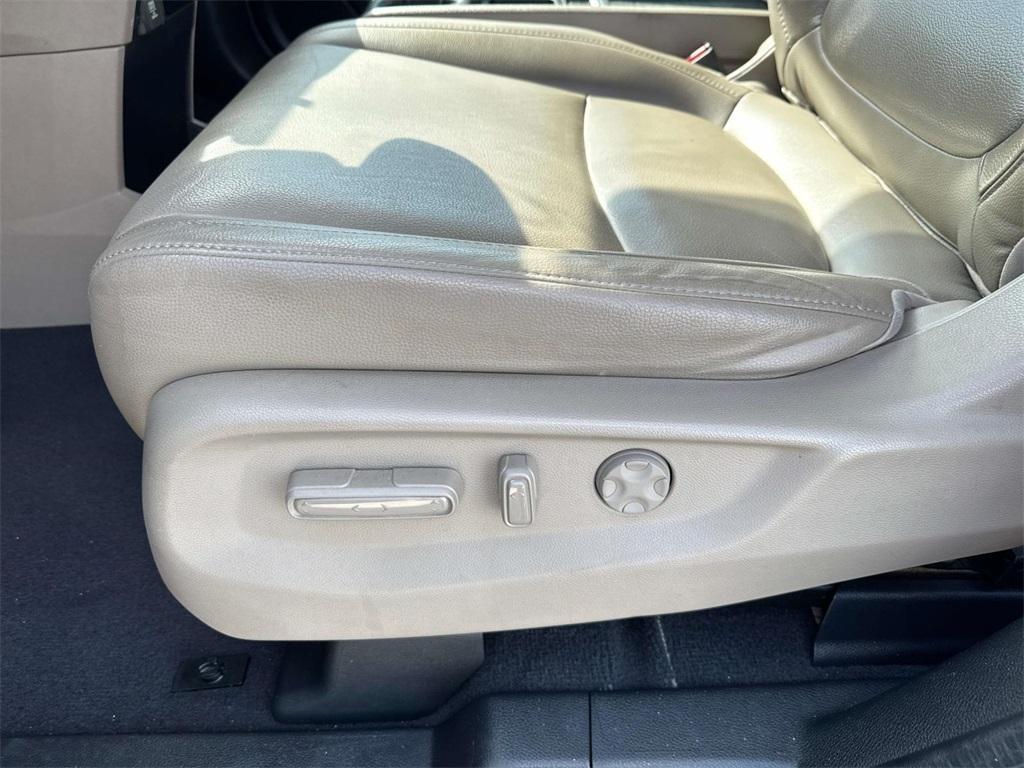 used 2018 Honda Odyssey car, priced at $23,444