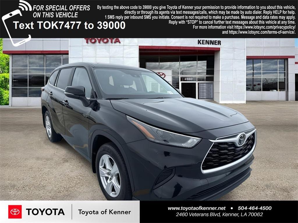 used 2023 Toyota Highlander car, priced at $34,395