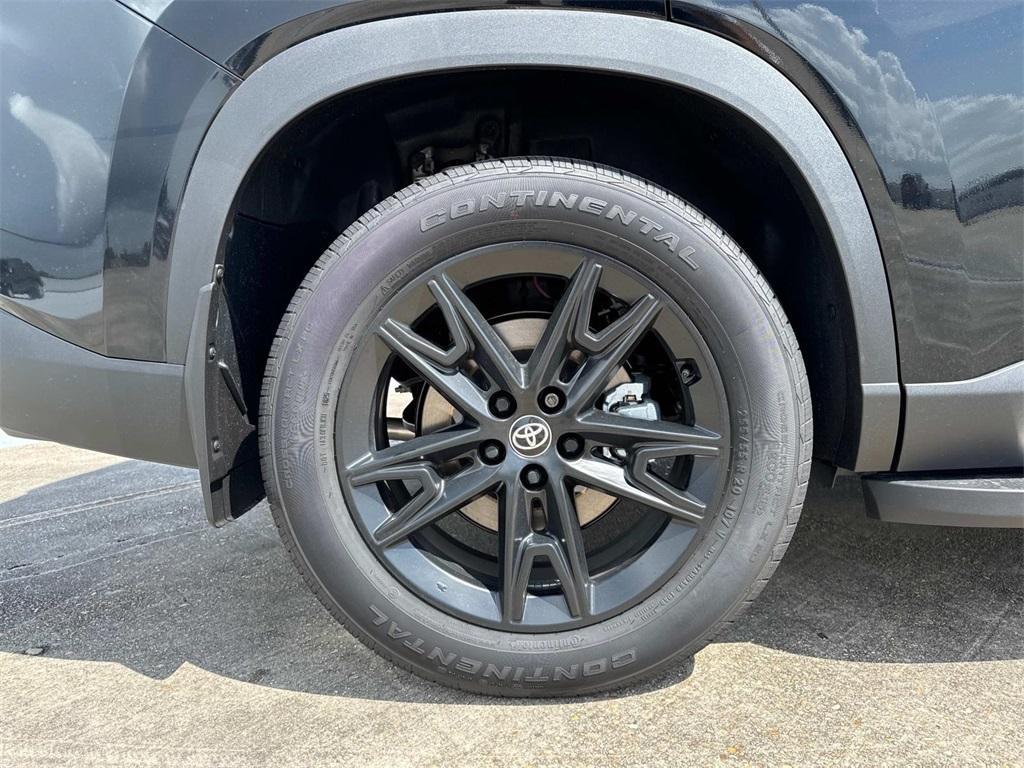 new 2025 Toyota Grand Highlander car