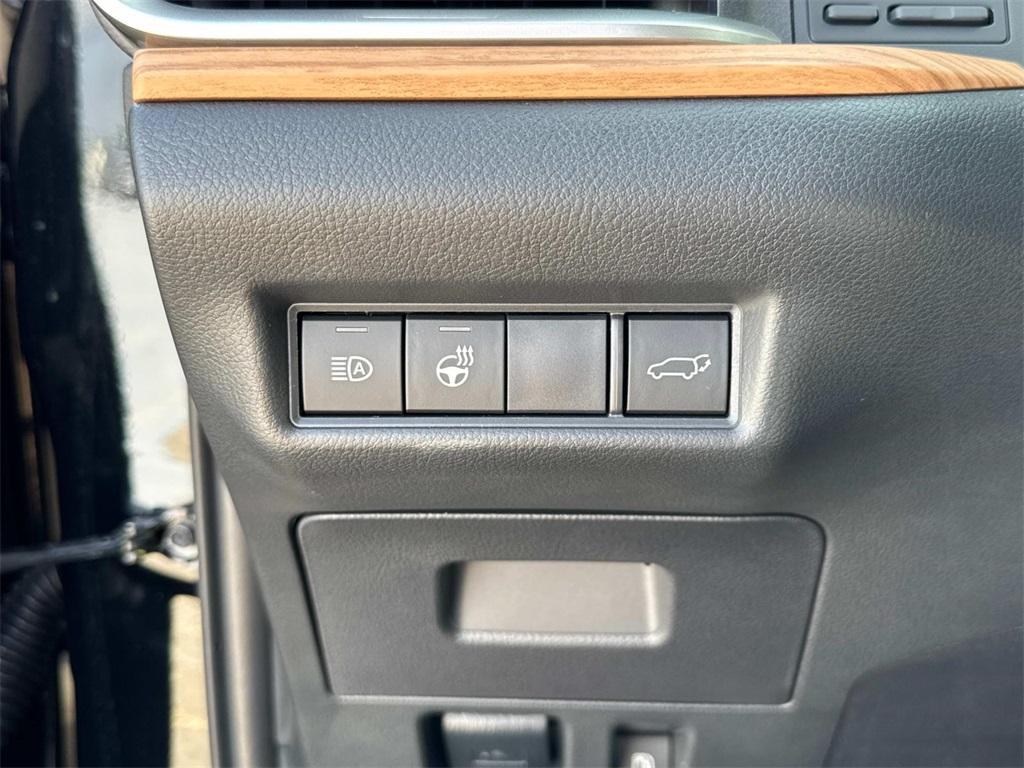 new 2025 Toyota Grand Highlander car