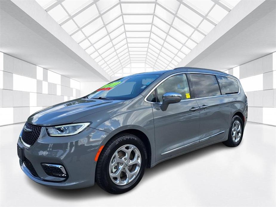 used 2022 Chrysler Pacifica car, priced at $27,995