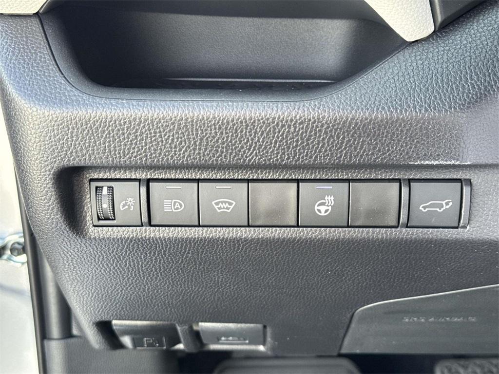 new 2025 Toyota RAV4 car, priced at $40,113