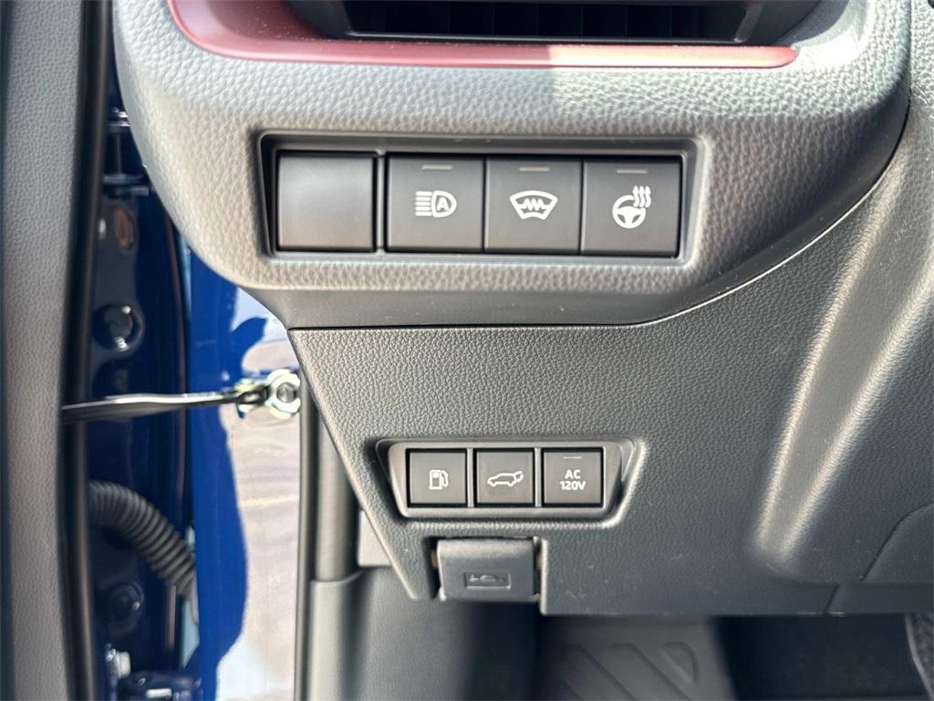 new 2025 Toyota Prius Plug-In Hybrid car, priced at $44,923