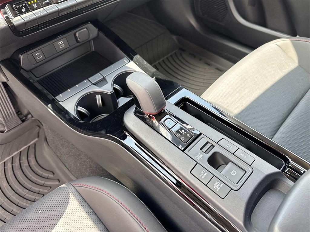 new 2025 Toyota Prius Plug-In Hybrid car, priced at $44,923
