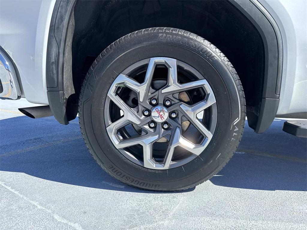 used 2023 GMC Sierra 1500 car, priced at $44,895