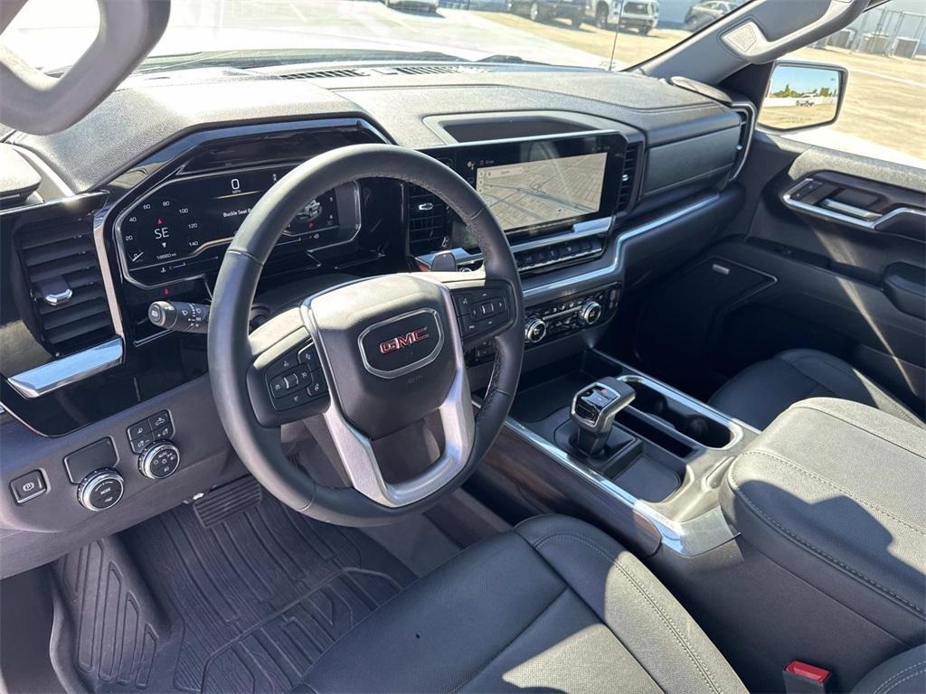used 2023 GMC Sierra 1500 car, priced at $44,895
