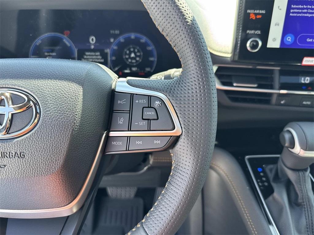 new 2025 Toyota Sienna car, priced at $52,819