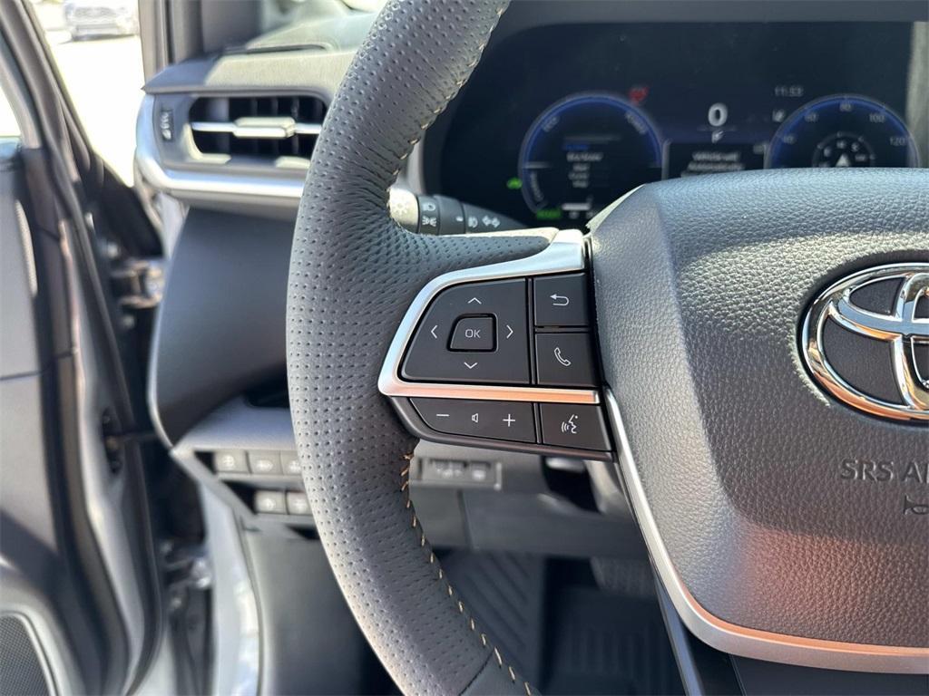 new 2025 Toyota Sienna car, priced at $52,819