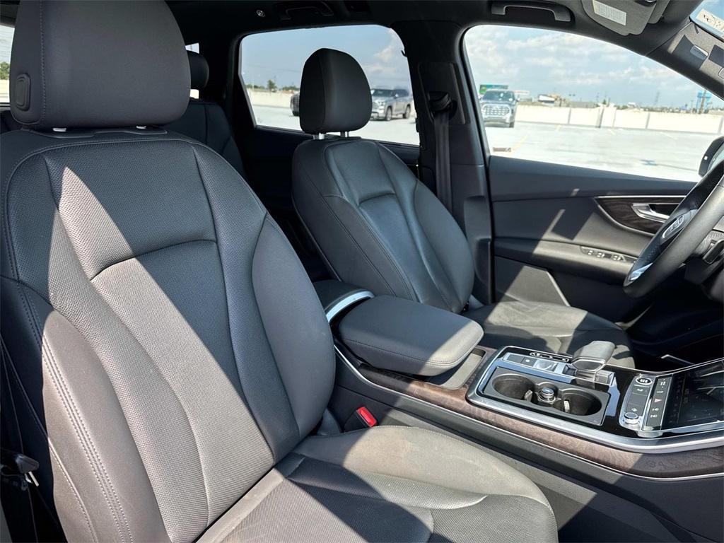 used 2021 Audi Q7 car, priced at $31,752