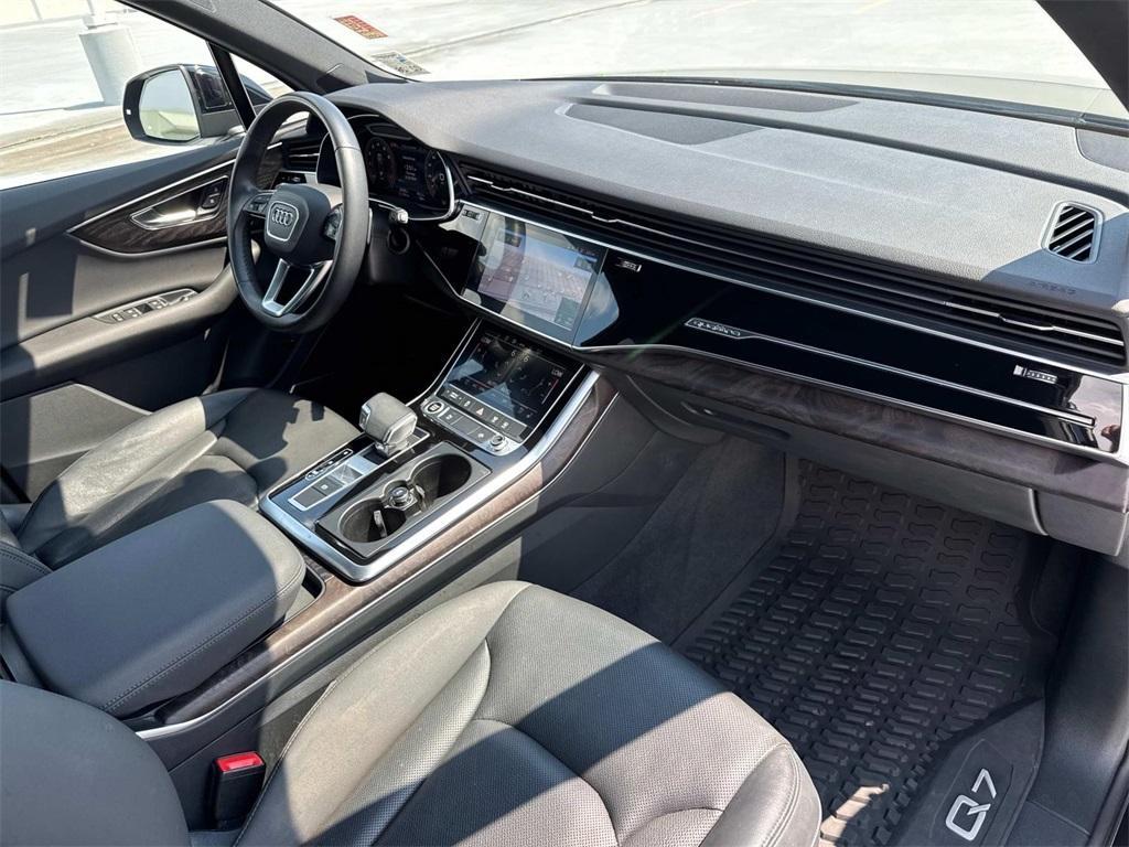used 2021 Audi Q7 car, priced at $31,752