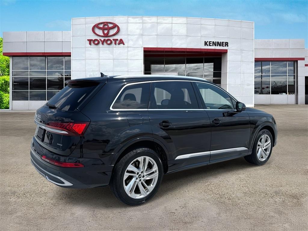 used 2021 Audi Q7 car, priced at $31,752