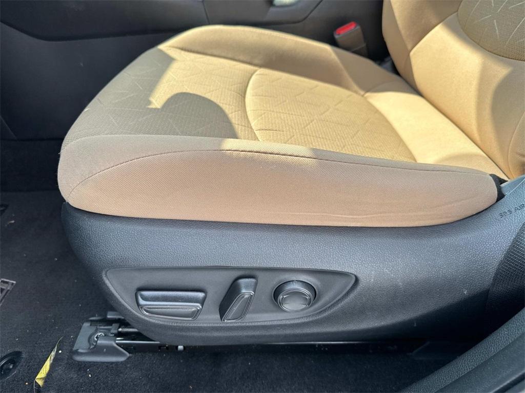 used 2022 Toyota RAV4 Hybrid car, priced at $31,398