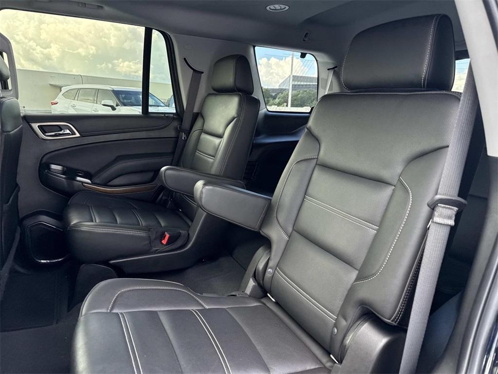 used 2019 GMC Yukon car, priced at $30,899