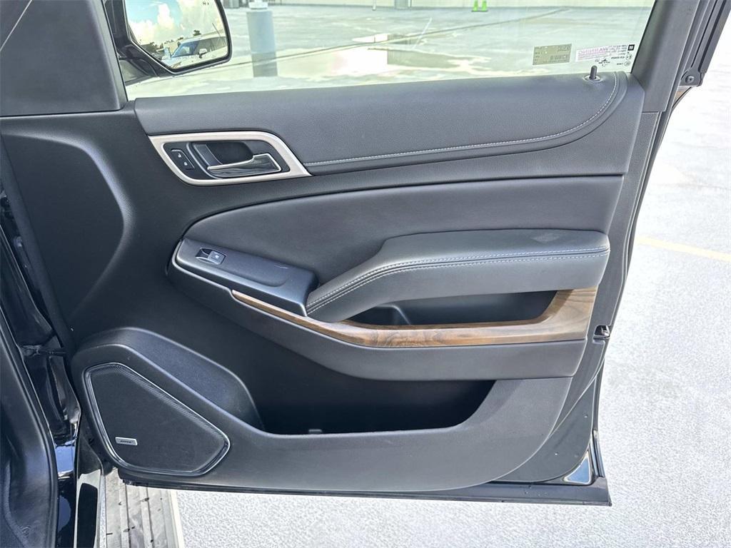 used 2019 GMC Yukon car, priced at $30,899