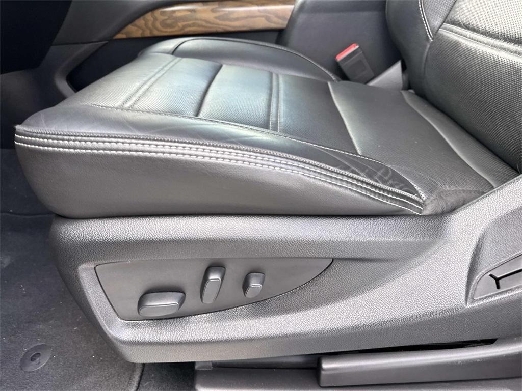 used 2019 GMC Yukon car, priced at $30,899