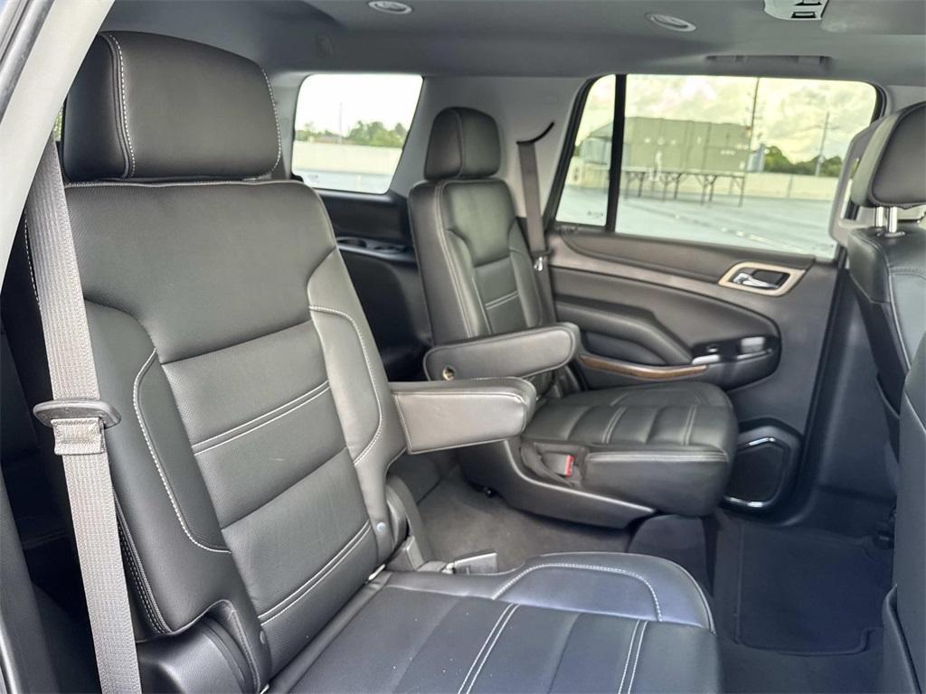 used 2019 GMC Yukon car, priced at $30,899