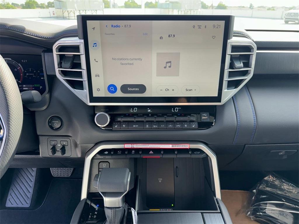 new 2025 Toyota Tundra Hybrid car, priced at $76,454