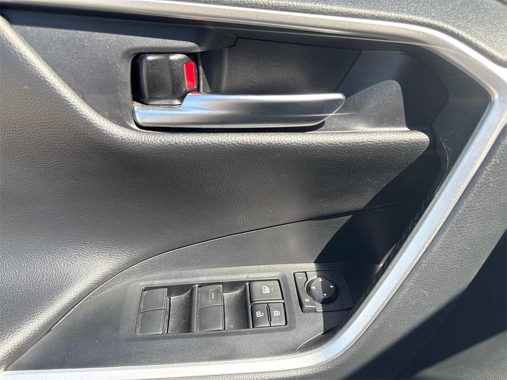 used 2019 Toyota RAV4 car, priced at $27,399