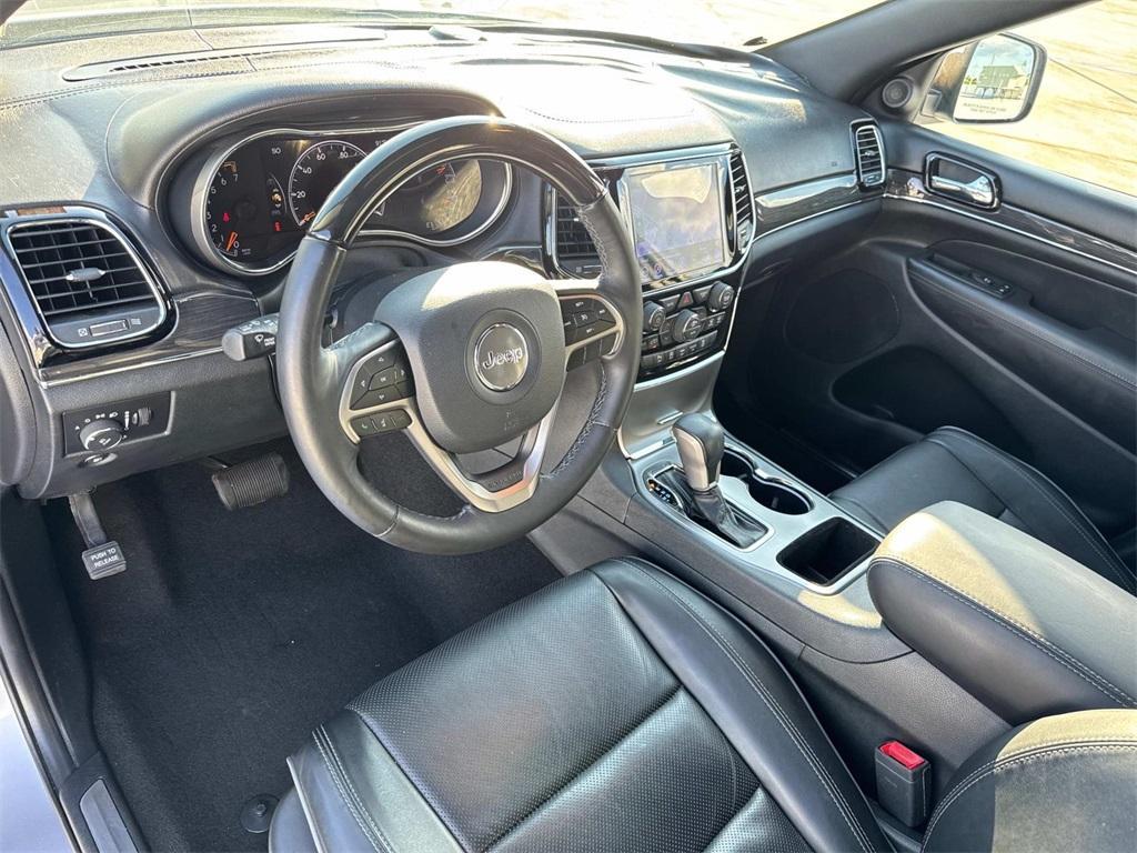 used 2020 Jeep Grand Cherokee car, priced at $23,595