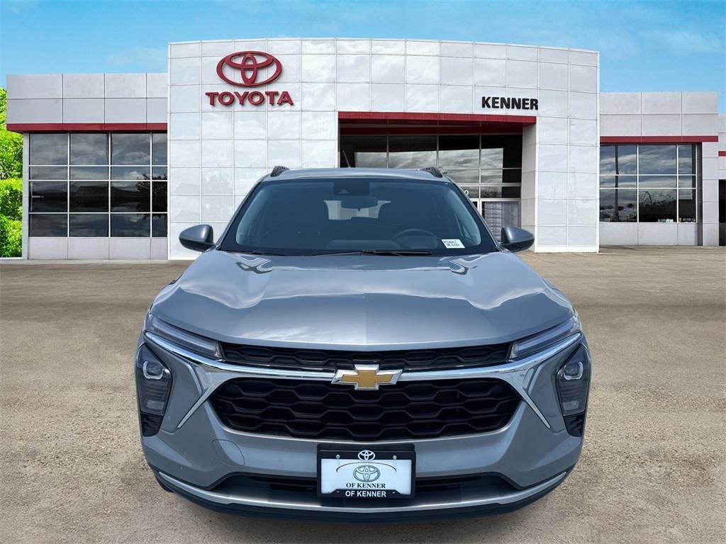 used 2024 Chevrolet Trax car, priced at $23,996