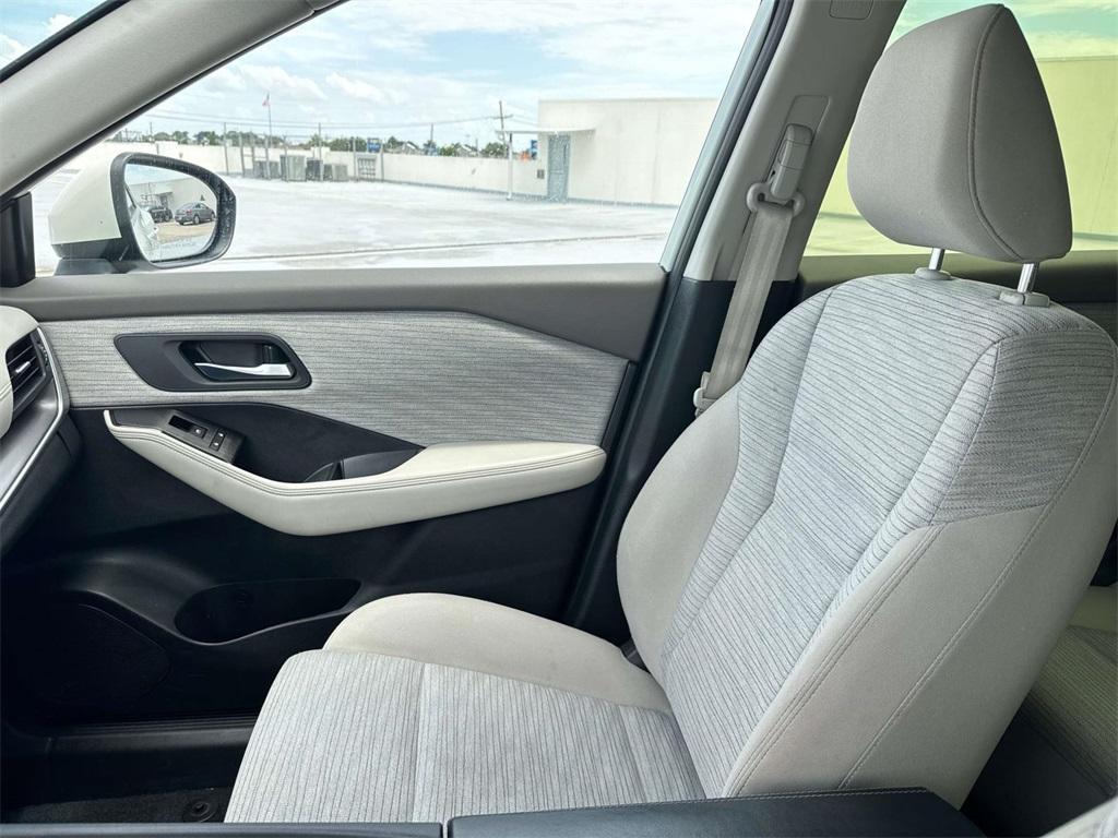 used 2023 Nissan Rogue car, priced at $23,401