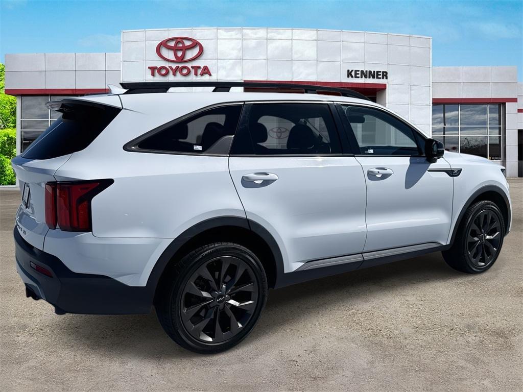 used 2022 Kia Sorento car, priced at $28,995