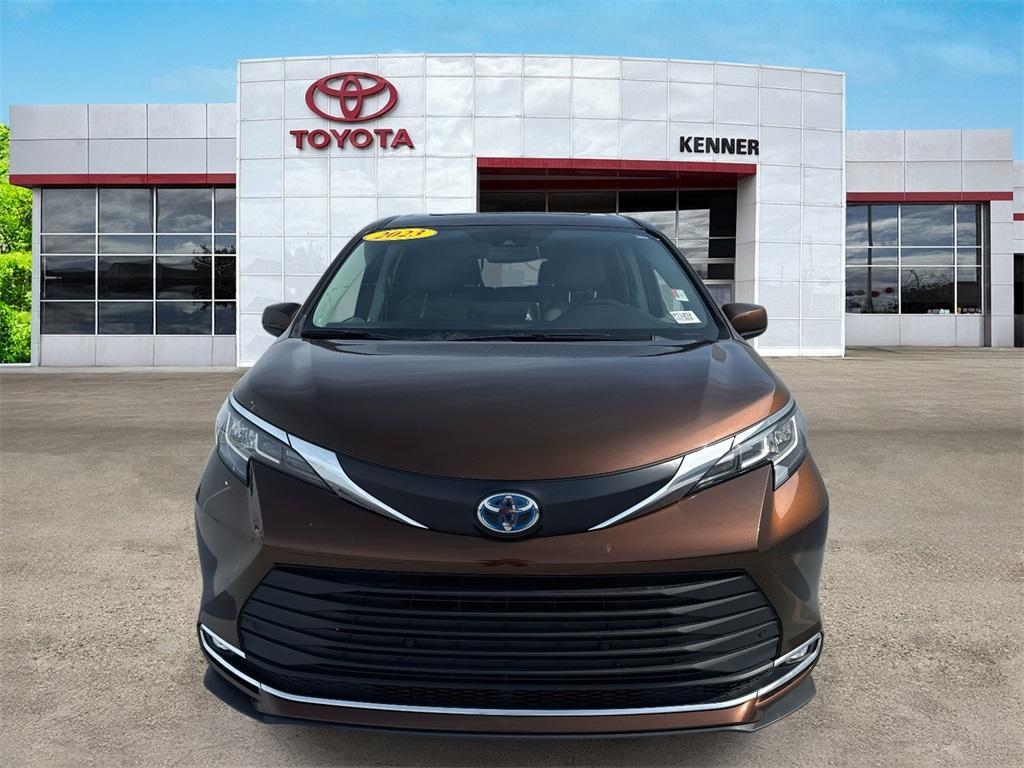 used 2023 Toyota Sienna car, priced at $40,495