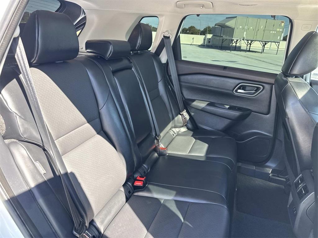 used 2021 Nissan Rogue car, priced at $22,363