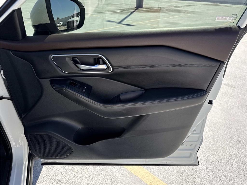 used 2021 Nissan Rogue car, priced at $22,363