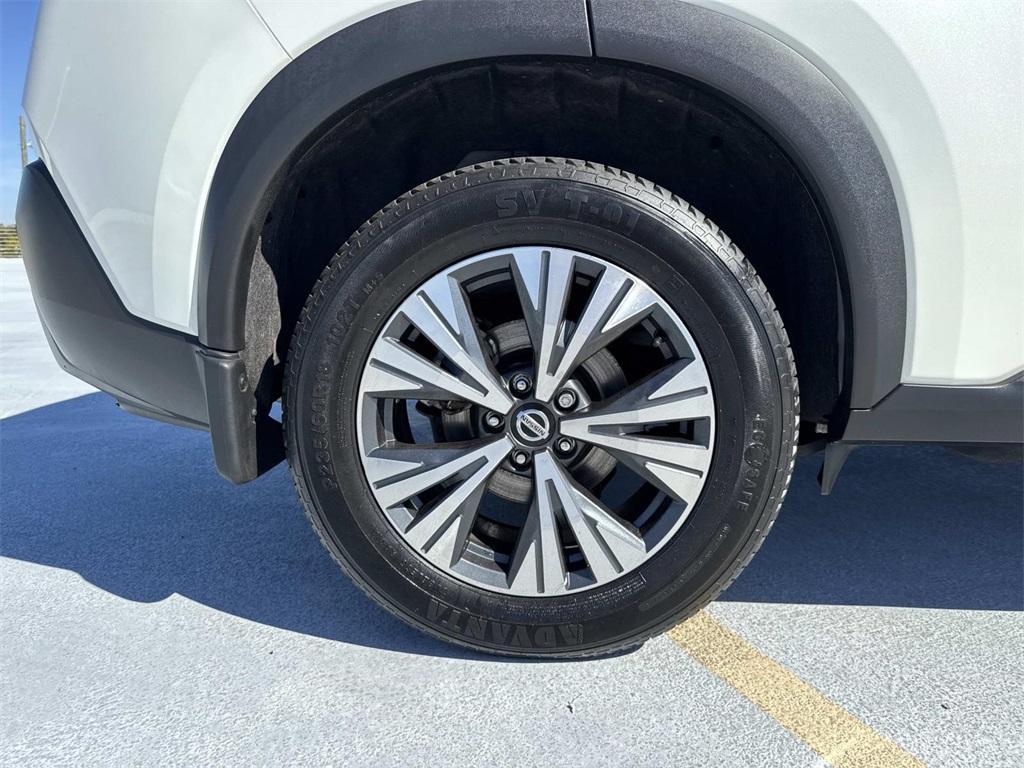 used 2021 Nissan Rogue car, priced at $22,363