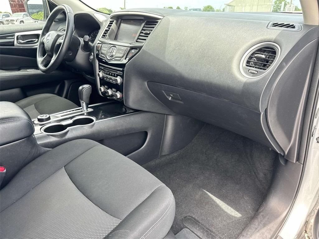 used 2020 Nissan Pathfinder car, priced at $18,900