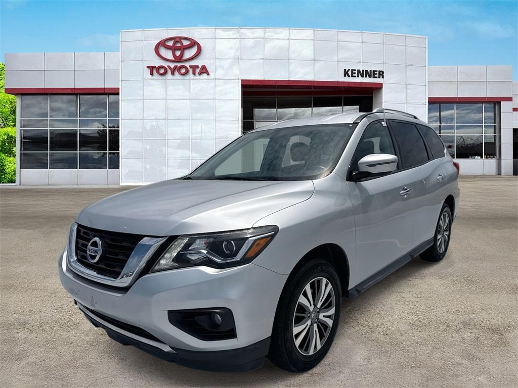 used 2020 Nissan Pathfinder car, priced at $18,900