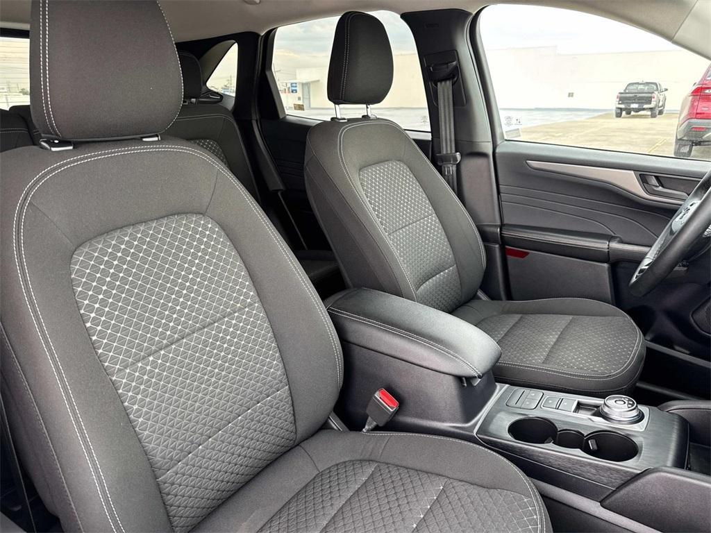 used 2023 Ford Escape car, priced at $21,116