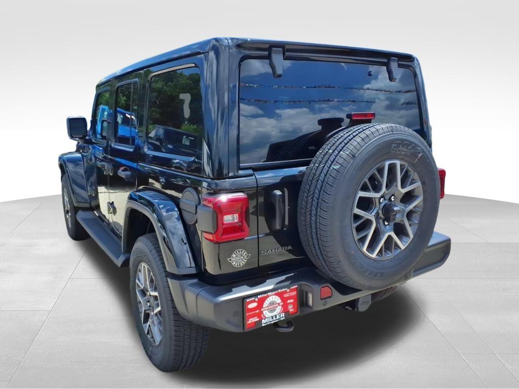 new 2025 Jeep Wrangler car, priced at $52,354