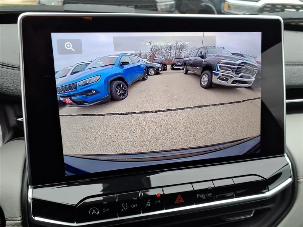 new 2026 Jeep Compass car, priced at $33,921