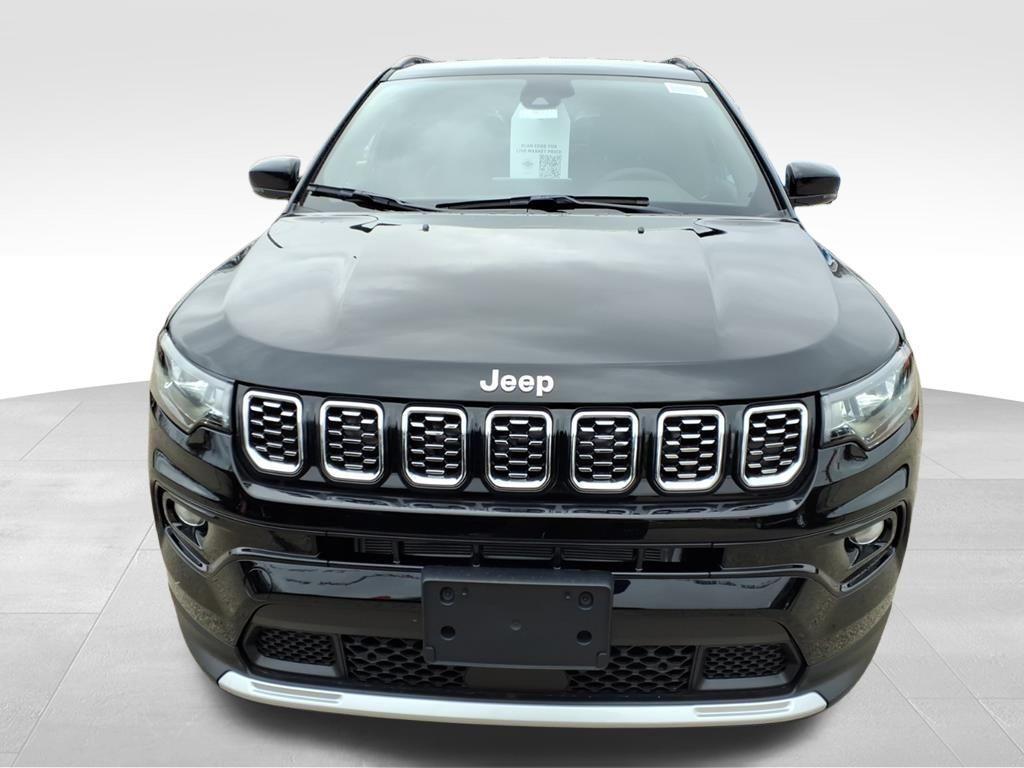 new 2026 Jeep Compass car, priced at $33,921