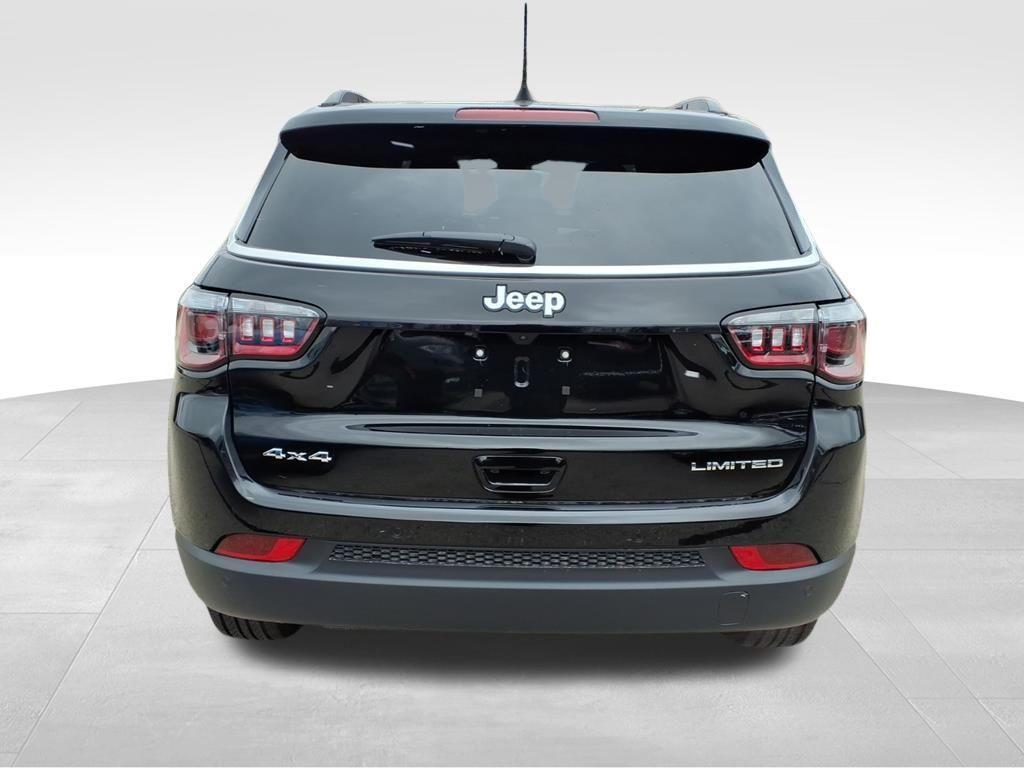 new 2026 Jeep Compass car, priced at $33,921