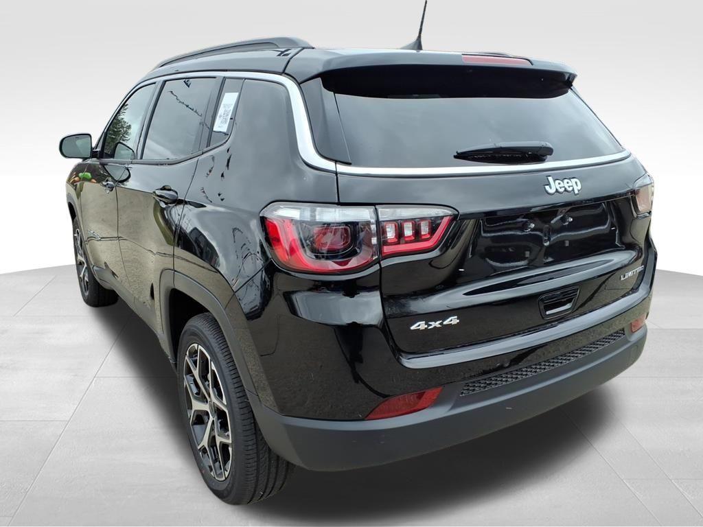 new 2026 Jeep Compass car, priced at $33,921