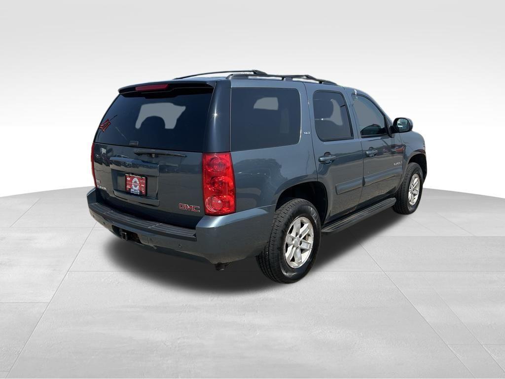 used 2009 GMC Yukon car, priced at $6,621