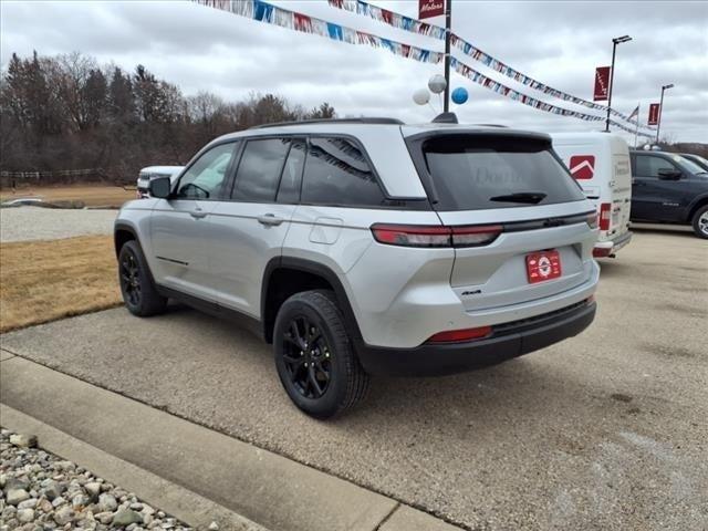 new 2025 Jeep Grand Cherokee car, priced at $45,383