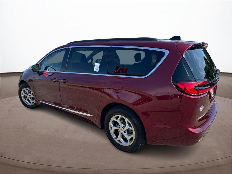 used 2023 Chrysler Pacifica car, priced at $40,425