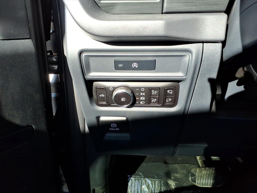 new 2025 Ford F-150 car, priced at $58,699