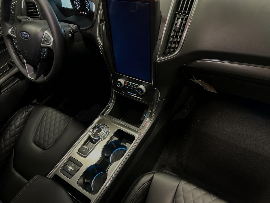 new 2024 Ford Edge car, priced at $42,380