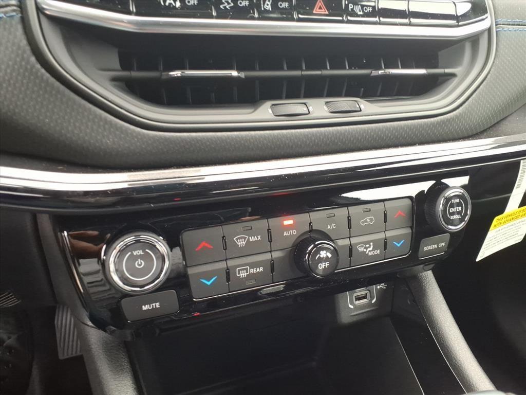 new 2026 Jeep Compass car, priced at $36,781