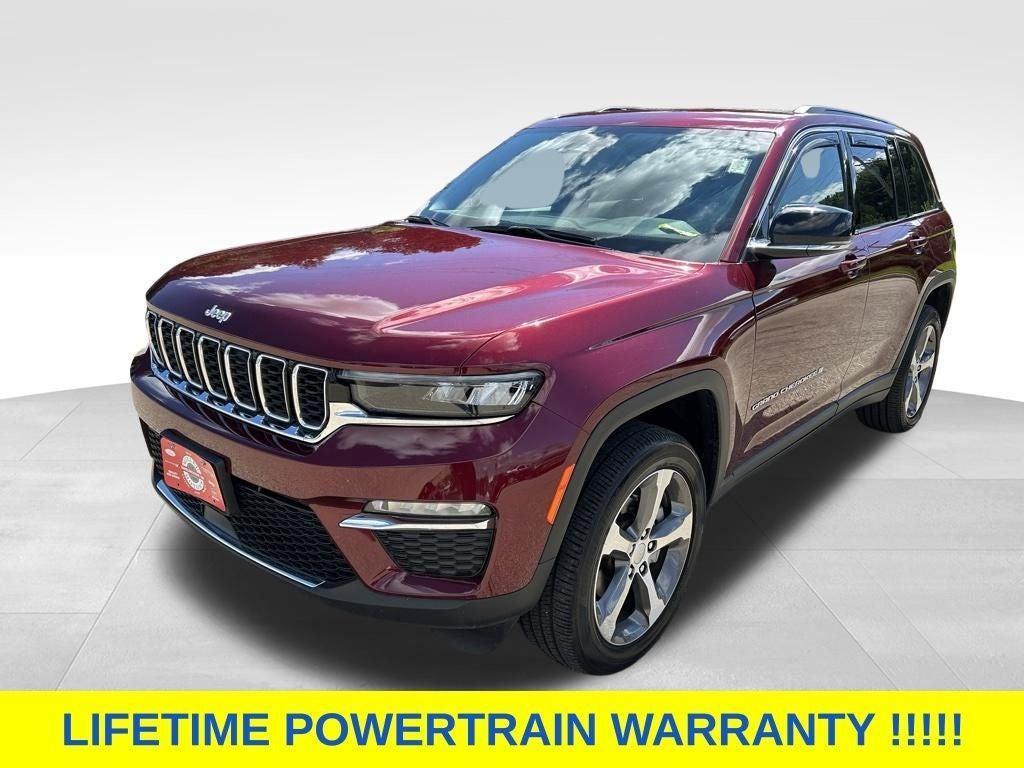 used 2024 Jeep Grand Cherokee car, priced at $38,490