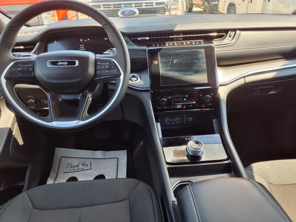 new 2025 Jeep Grand Cherokee L car, priced at $41,960