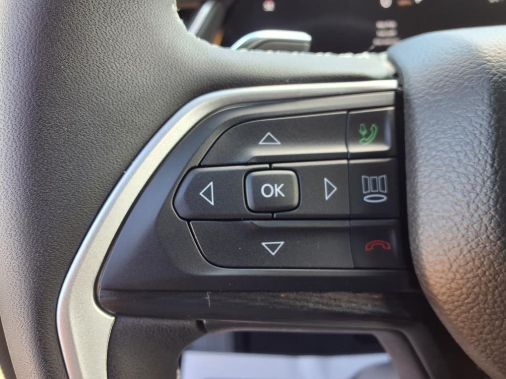 new 2025 Jeep Grand Cherokee L car, priced at $40,127