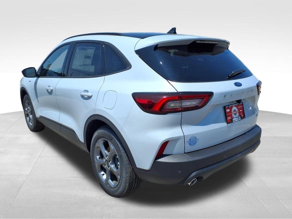 new 2025 Ford Escape car, priced at $32,800