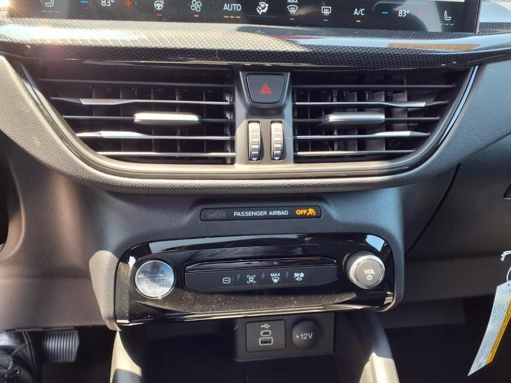 new 2025 Ford Escape car, priced at $32,800