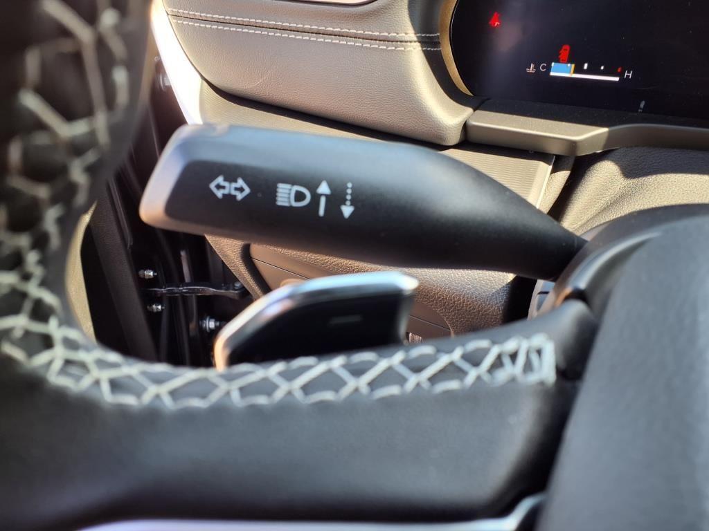 new 2025 Jeep Grand Cherokee L car, priced at $42,960